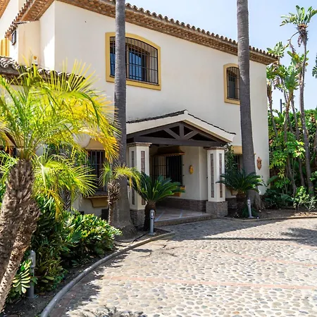 Casa Tess Boutique Отель