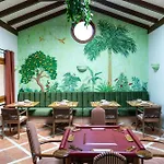 Casa Tess Boutique מלון