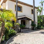 Casa Tess Boutique מלון