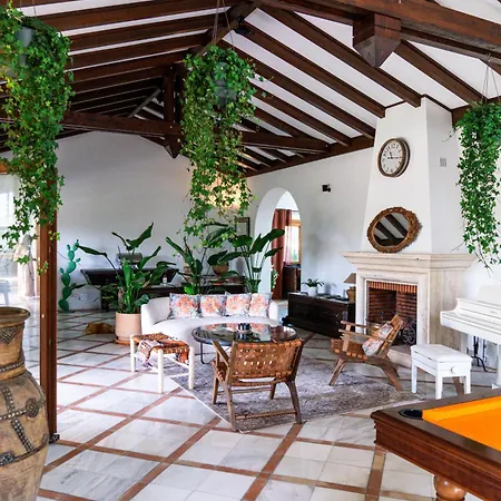 Casa Tess Boutique Ξενοδοχείο Εστεπόνα