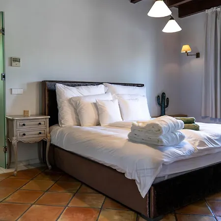 Ξενοδοχείο Casa Tess Boutique 4*
