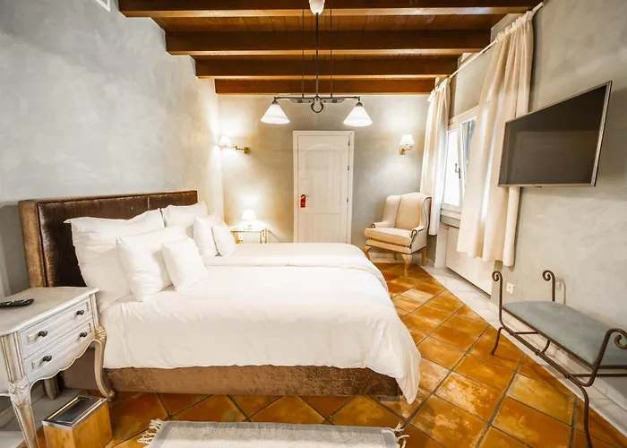 Casa Tess Boutique 4*